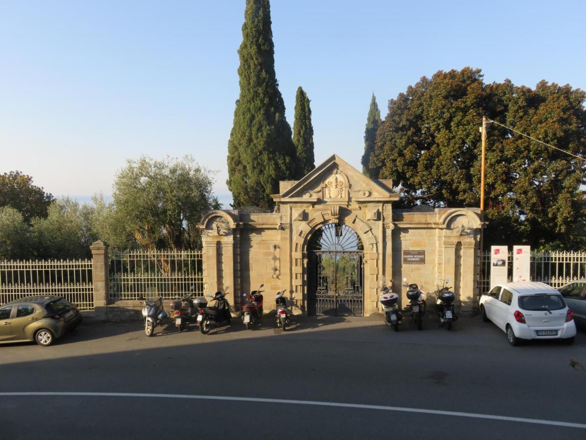 Amaita Apartment Ventimiglia Bagian luar foto